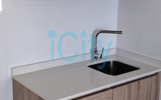 Arriendo Moderno Departamento Estudio Distrito Cavancha 2