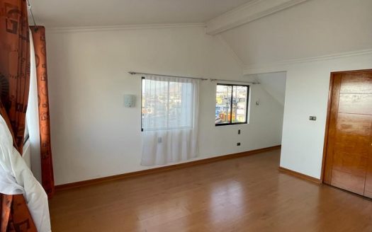 UF 7.496 CASA AVENIDA FRANCISCO BILBAO