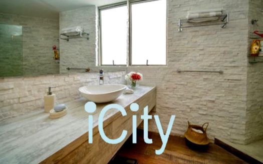 UF 28.000 ESPECTACULAR CASA EN LOTEO PARADOR EN SOL IQUIQUE