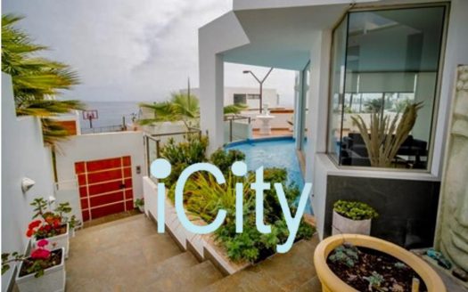 UF 28.000 ESPECTACULAR CASA EN LOTEO PARADOR EN SOL IQUIQUE