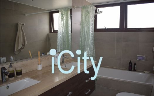 Exclusivo Y Lujoso Departamento Barrio Parque Ahora UF 13.800