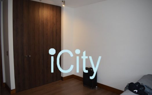 Exclusivo Y Lujoso Departamento Barrio Parque Ahora UF 13.800