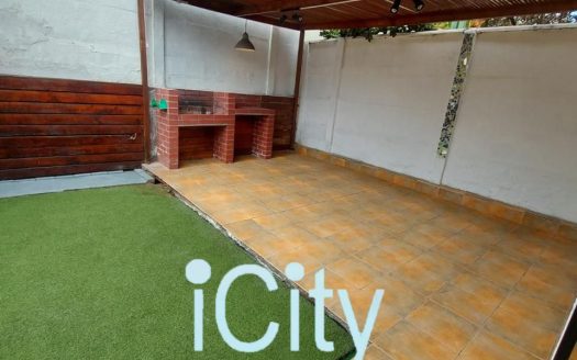 ARRENDADA EXCLUSIVA CASA SECTOR SUR