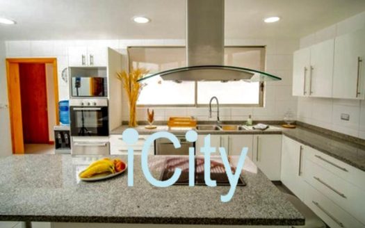 UF 28.000 ESPECTACULAR CASA EN LOTEO PARADOR EN SOL IQUIQUE