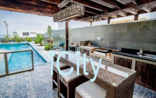 UF 28.000 ESPECTACULAR CASA EN LOTEO PARADOR EN SOL IQUIQUE