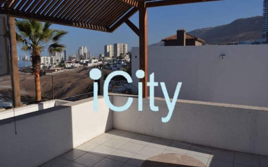 UF 18.000 ESPECTACULAR CASA EN VENTA SECTOR SUR – PRIMERAS PIEDRAS