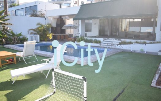 UF 18.000 ESPECTACULAR CASA EN VENTA SECTOR SUR – PRIMERAS PIEDRAS